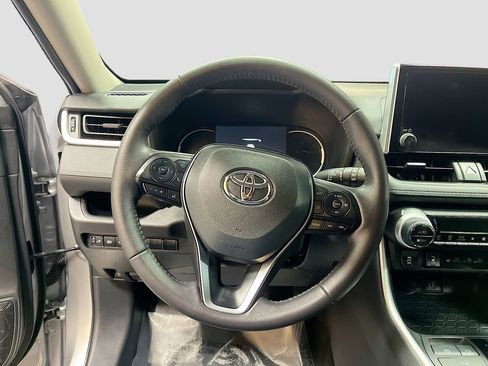 Used 2025 Toyota RAV4 XLE w/ Weather Package image 11