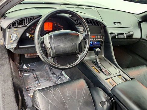 Used 1991 Chevrolet Corvette Convertible RWD image 13