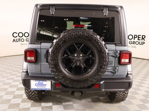 Used 2024 Jeep Wrangler Unlimited Sport AWD/4WD image 21