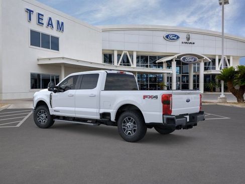 New 2026 Ford F250 Lariat w/ FX4 Off-Road Package AWD/4WD image 4