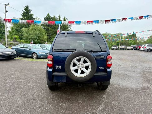 Used 2006 Jeep Liberty Limited AWD/4WD image 4