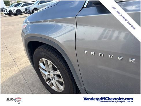 Used 2020 Chevrolet Traverse LS w/ LPO, Floor Liner Package FWD image 10