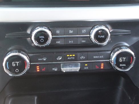Used 2021 Ford F150 XLT w/ Equipment Group 302A High AWD/4WD image 22
