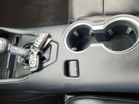 Used 2024 Ford Mustang Premium image 31