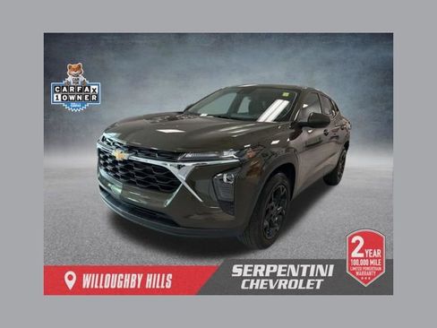 Certified 2024 Chevrolet Trax LS w/ LS Convenience Package FWD image 1
