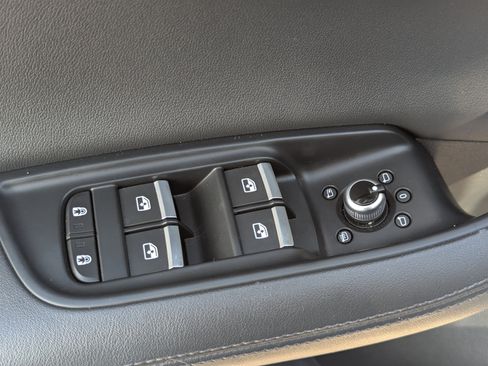 Used 2023 Audi Q7 3.0T Premium Plus image 22