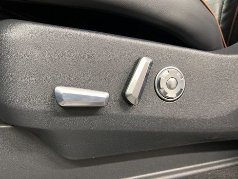 New 2026 Lincoln Navigator Black Label AWD/4WD image 27
