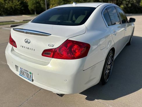 Used 2012 INFINITI G37 Journey w/ Premium Pkg image 6