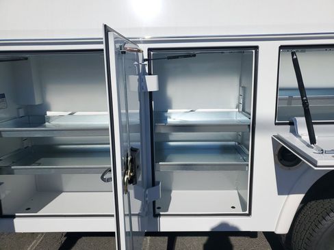 New 2025 Chevrolet Express 3500 w/ Power Convenience Package image 11