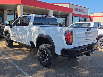 New 2026 GMC Sierra 2500 AT4X w/ LPO, Black Badging Package