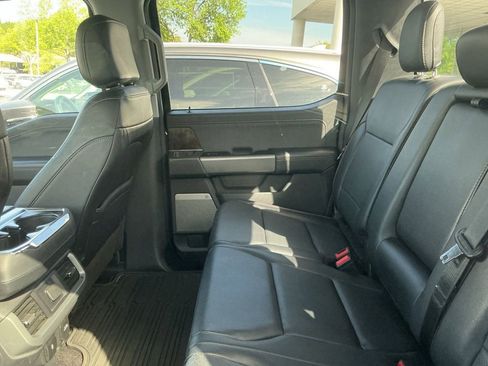 Used 2022 Ford F150 Lariat image 8