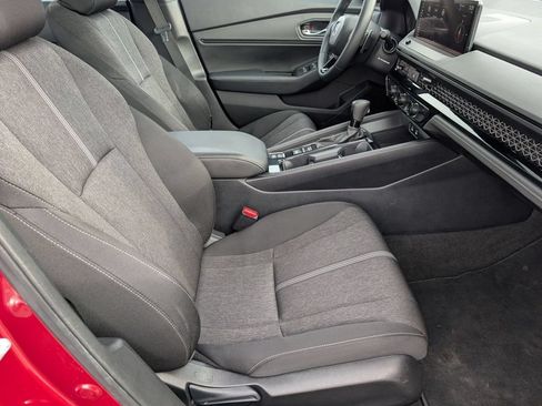 Used 2024 Honda Accord Sport image 46