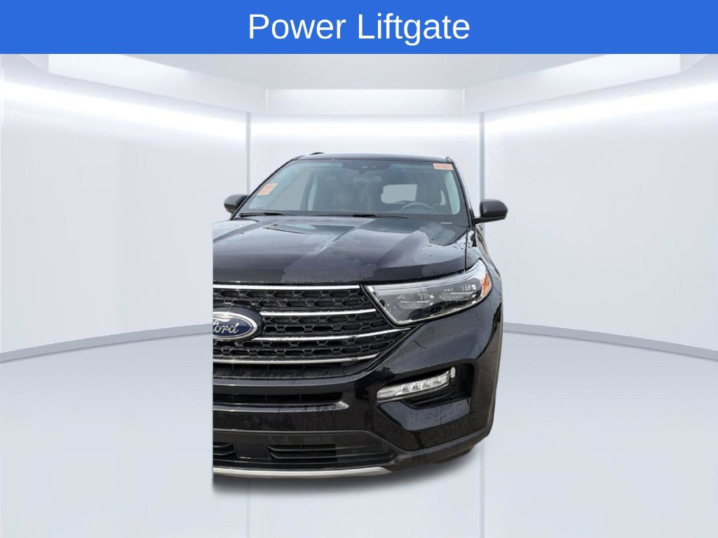 Used 2024 Ford Explorer XLT w/ Equipment Group 202A AWD/4WD image 11
