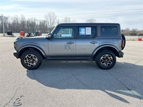 Used 2023 Ford Bronco Outer Banks image 10