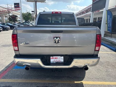 Used 2019 RAM 1500 Big Horn RWD image 5