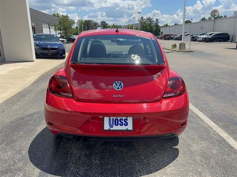 Used 2018 Volkswagen Beetle 2.0T S FWD image 4