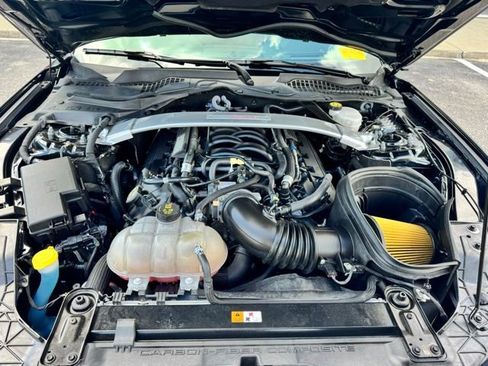 Used 2018 Ford Mustang Shelby GT350 w/ Electronics Package RWD image 21