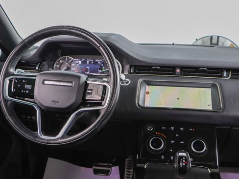 Used 2022 Land Rover Range Rover Evoque R-Dynamic S AWD/4WD image 17