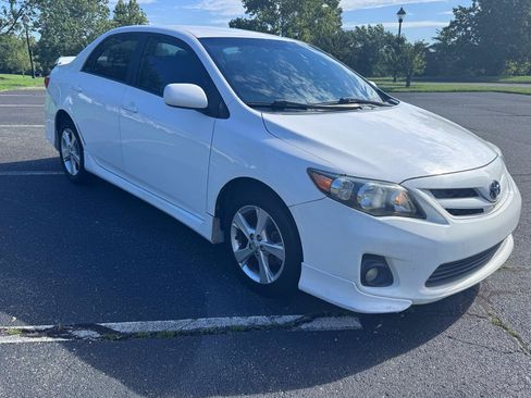 Used 2013 Toyota Corolla S FWD image 6