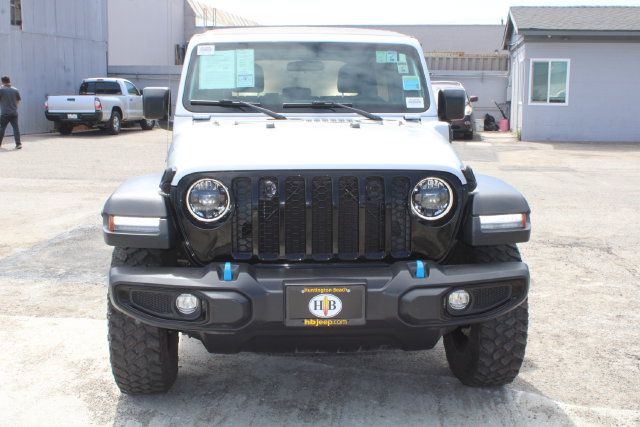 Used 2023 Jeep Wrangler Unlimited AWD/4WD image 2