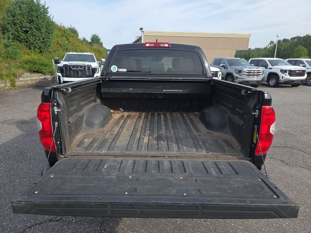 Used 2021 Toyota Tundra Limited w/ Limited Premium Package AWD/4WD image 24