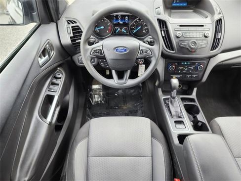 Certified 2017 Ford Escape SE w/ SE Cold Weather Package image 13