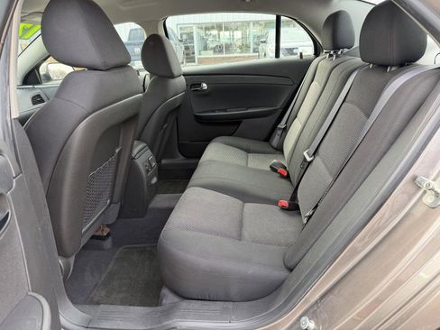 Used 2012 Chevrolet Malibu LT w/ Power Convenience Package image 3