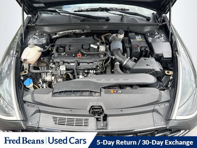 Used 2022 Hyundai Sonata Limited w/ Preferred Accessory Package FWD image 39