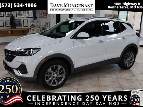 Used 2023 Buick Encore GX Essence w/ Experience Buick Package AWD/4WD image 1