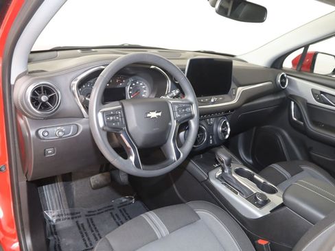 Used 2024 Chevrolet Blazer LT w/ Convenience Package FWD image 24
