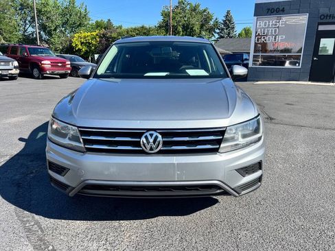 Used 2019 Volkswagen Tiguan S w/ Driver Assistance Package AWD/4WD image 2