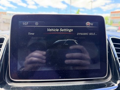 Used 2016 Mercedes-Benz GLE 63 AMG 4MATIC image 31