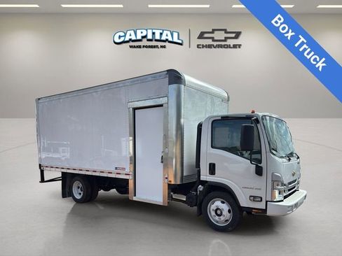 New 2025 Chevrolet Low Cab Forward 5500XG RWD image 2