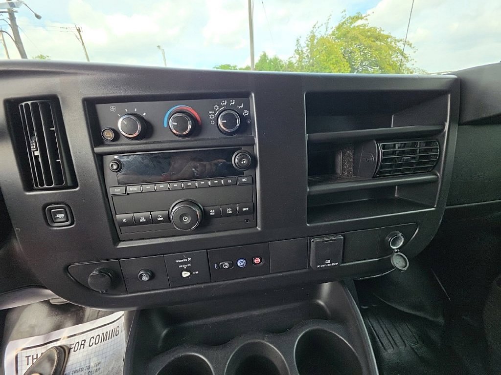 Used 2025 Chevrolet Express 2500 w/ Driver Convenience Package RWD image 12