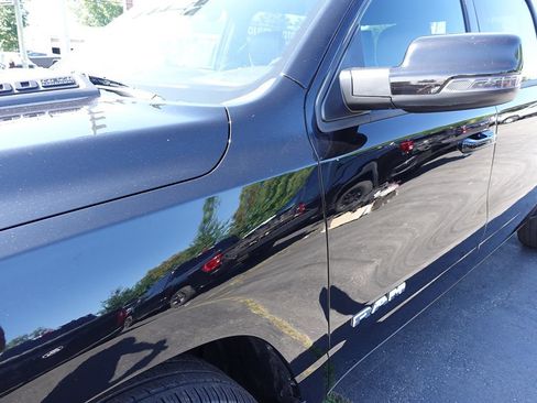 Used 2023 RAM 1500 Laramie AWD/4WD image 7