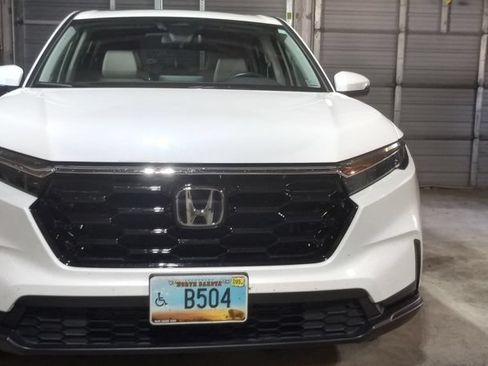 Used 2024 Honda CR-V EX image 11