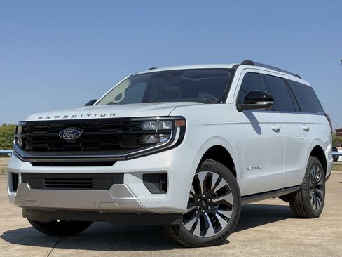 New 2025 Ford Expedition Platinum w/ Driver's Package image 33