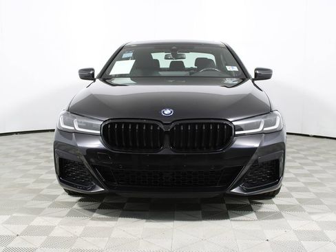 Used 2023 BMW 530e w/ M Sport Package image 38