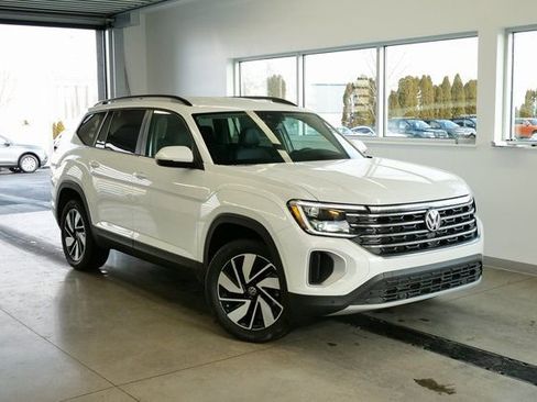 New 2026 Volkswagen Atlas SE image 1