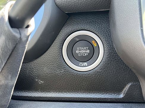 Used 2025 RAM 2500 Laramie image 19