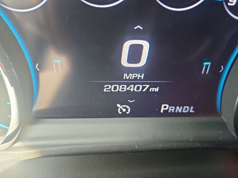 Used 2018 Chevrolet Tahoe Premier image 18