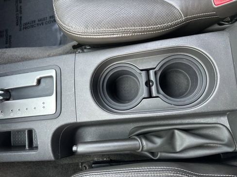 Used 2015 Nissan Frontier PRO-4X w/ Pro-4x Luxury Package image 26