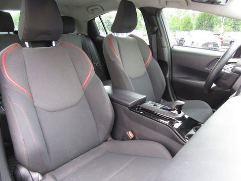 Used 2023 Toyota Prius Prime FWD image 19