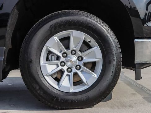 Used 2024 Chevrolet Silverado 1500 LT w/ Convenience Package II image 11