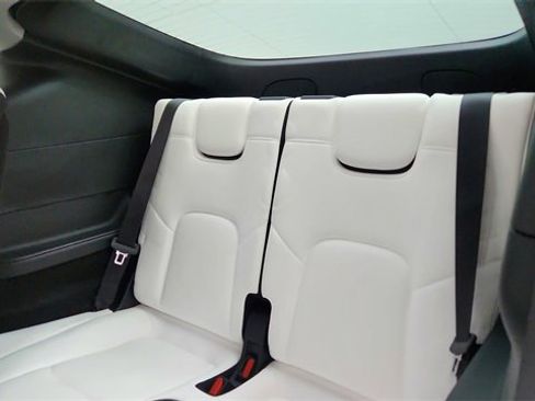 Used 2024 Tesla Model Y Long Range image 30