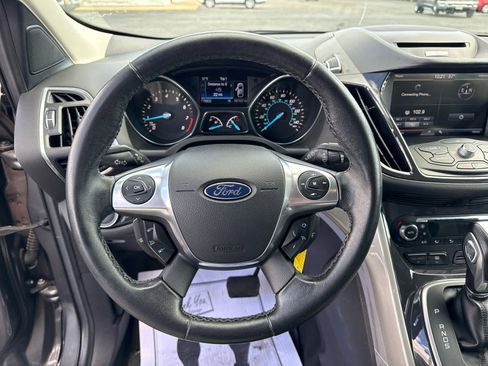 Used 2013 Ford Escape SEL FWD image 15