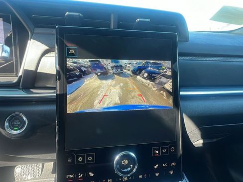 Used 2026 GMC Terrain Elevation w/ Elevation Premium Package image 12