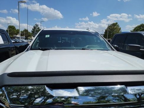 Used 2022 GMC Sierra 1500 SLT w/ SLT Premium Plus Package AWD/4WD image 2