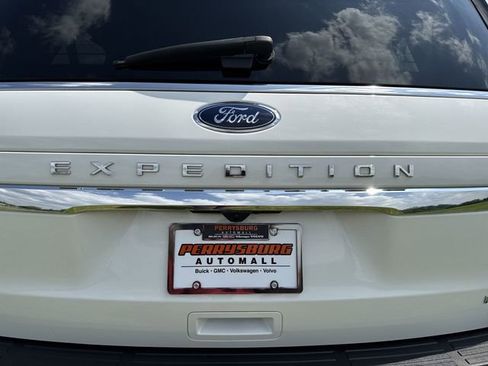 Used 2022 Ford Expedition Max Limited AWD/4WD image 33