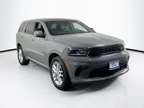 Used 2022 Dodge Durango GT image 3